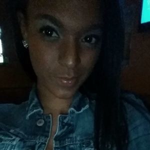 Meet your Posher, Cierra