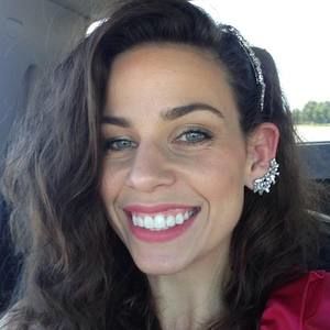 Meet your Posher, Lacey