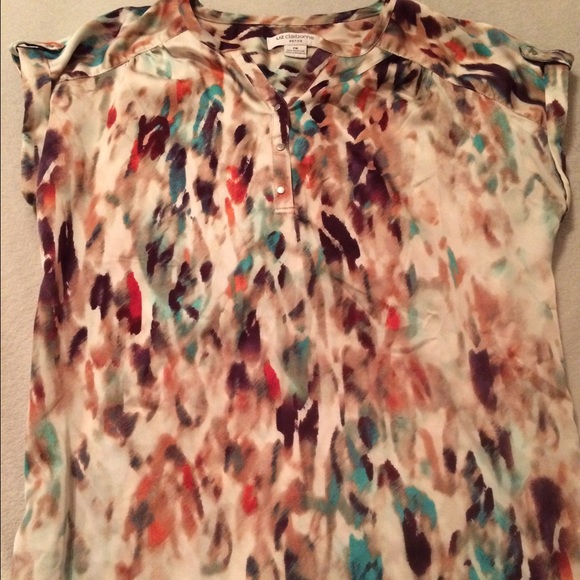 Cute Liz Clairborne top.