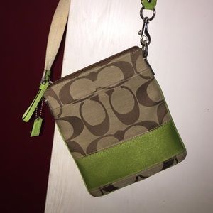 Cross body Coach purse