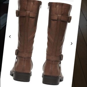 Brown biker boots 9w with wide calf