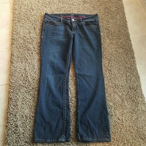 Boot cut jeans