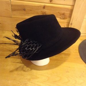 Black furfelt hat beaver blend **Host Pick**