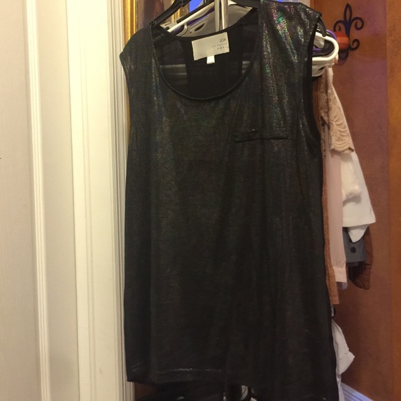 Holographic, split back tank, small