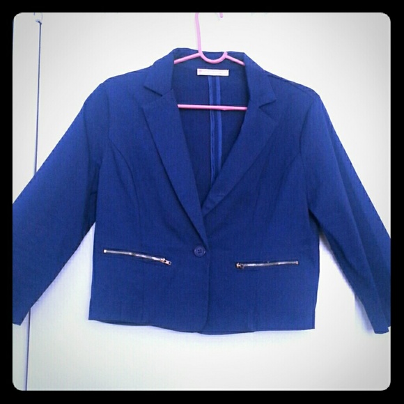 Short jacket ( size L in Brazil, size M in USA)
