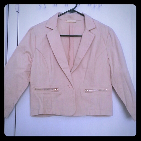 Short jacket ( size L in Brazil, size M in USA)