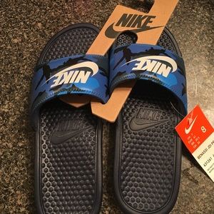 Nike benassi jdi print
