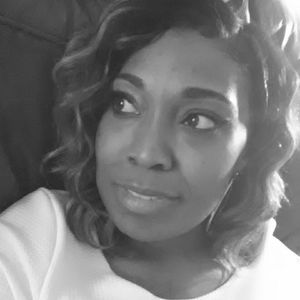 Meet your Posher, Charissa