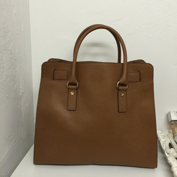 $150🅿️🅿️Michael Kors Hamilton - Picture 2 of 3