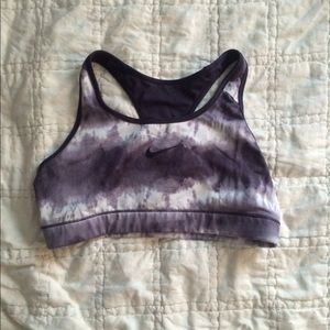 Nike sports bra (NO TRADES)