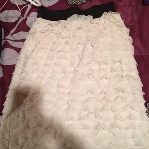 Ruffle whiteish  skirt