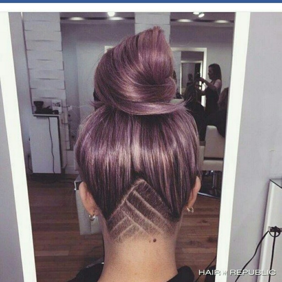 Meet your Posher, Brittney