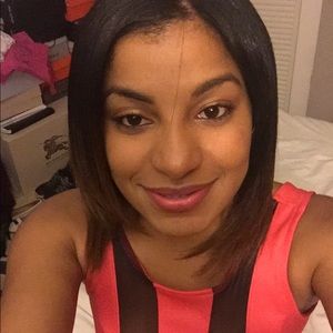 Meet your Posher, Noelia