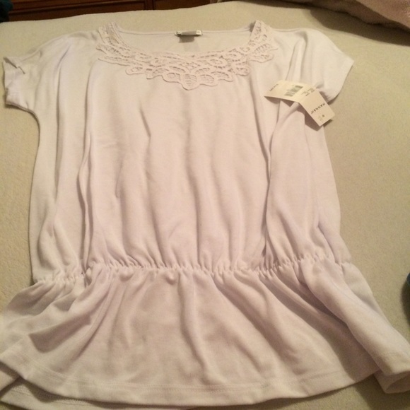 New with tags. Hannah top - Picture 1 of 3