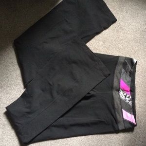Lululemon "groove" pant-- SALE!!!