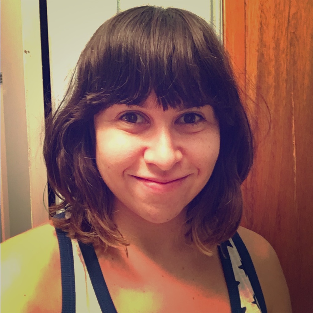 Meet your Posher, Leah