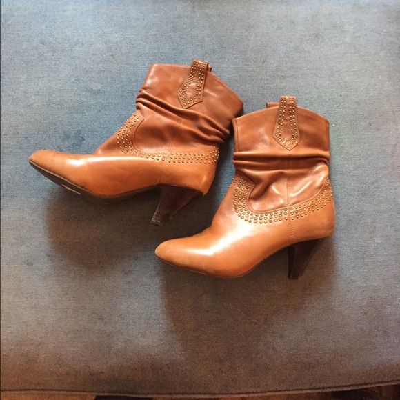MIZ MOOZ BOOTS TAN SIZE 7.5