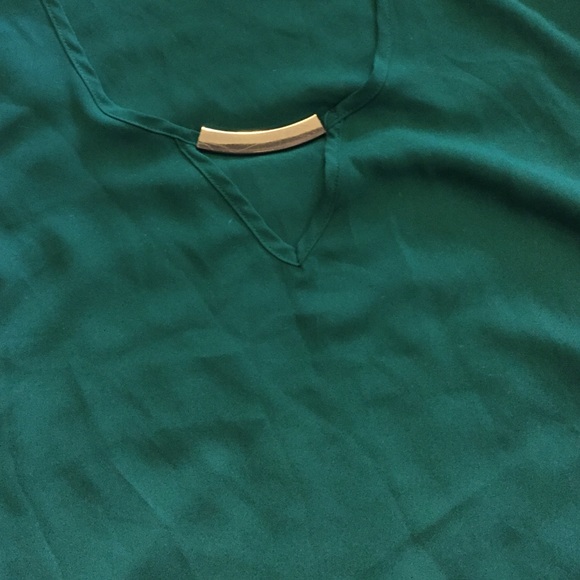 Express silk top! - Picture 2 of 3