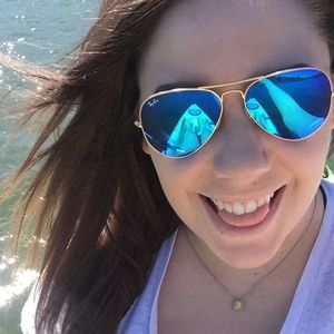 Meet your Posher, Amy