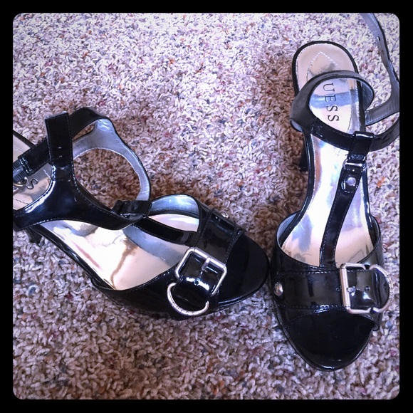 Guess heels - Picture 1 of 4