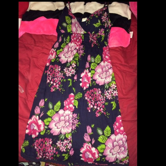 Cute Floral Maxi Summer Dress - Picture 1 of 4