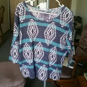 Printed 3/4 length shirt