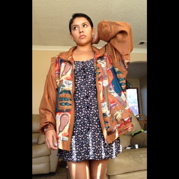 SOLD ON MERCARI - Picture 4 of 4