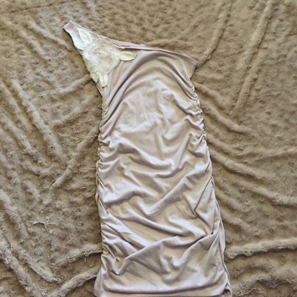 Dress - Picture 3 of 3