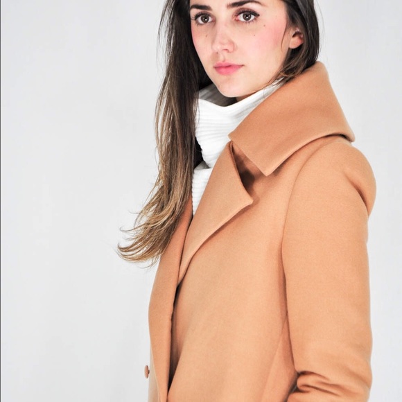 Sold! C/Meo Camel Tan Long Button Front Coat - Picture 4 of 4