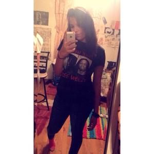 Meet your Posher, Jasmine