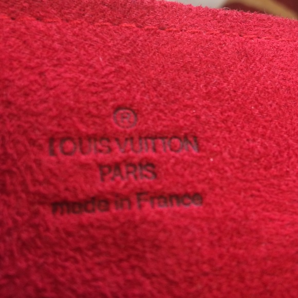 100% authenticleave a brand-newmake me an offer - Picture 3 of 4