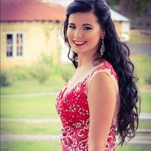 Meet your Posher, Leah