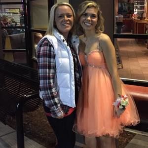 Meet your Posher, Alishia