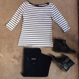 Back and White Striped 1/4 Sleeve Tee