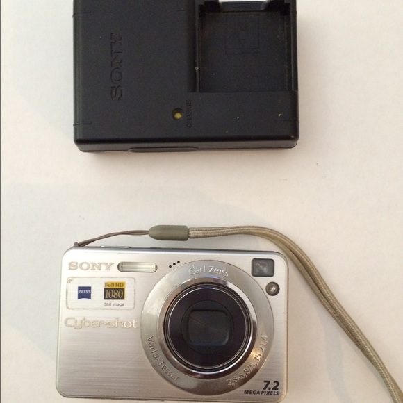 Sony cyber shot camera