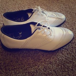 Brand new Callaway women's golf shoes