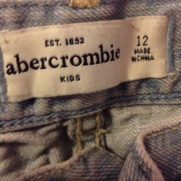 Abercrombie shorts - Picture 4 of 4