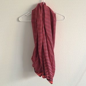 lululemon vinyasa scarf