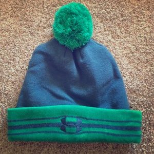 Under Armour winter head