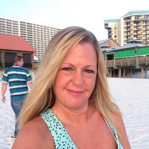 Meet your Posher, Bethany