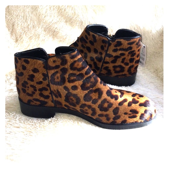❌SOLD❌Brand new Zara booties.