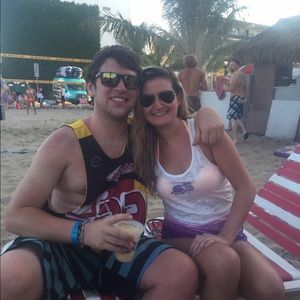 Meet your Posher, Cecelia