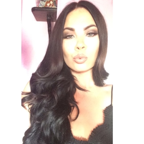 Meet your Posher, Danielle