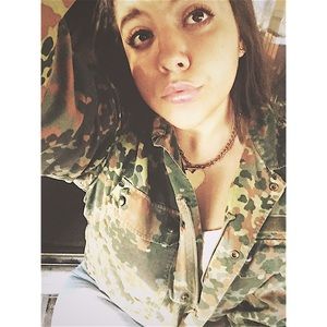 Meet your Posher, Chelsea