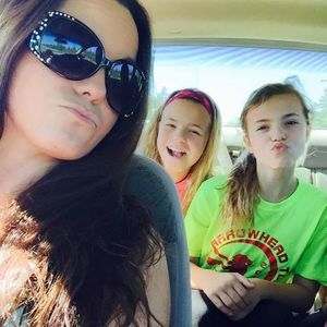 Meet your Posher, Jade