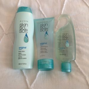Avon skin so soft set