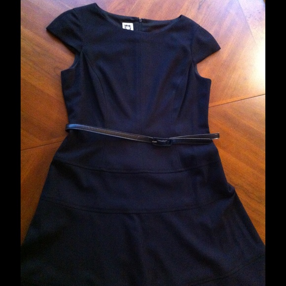 Black Belted Dress - Picture 3 of 4