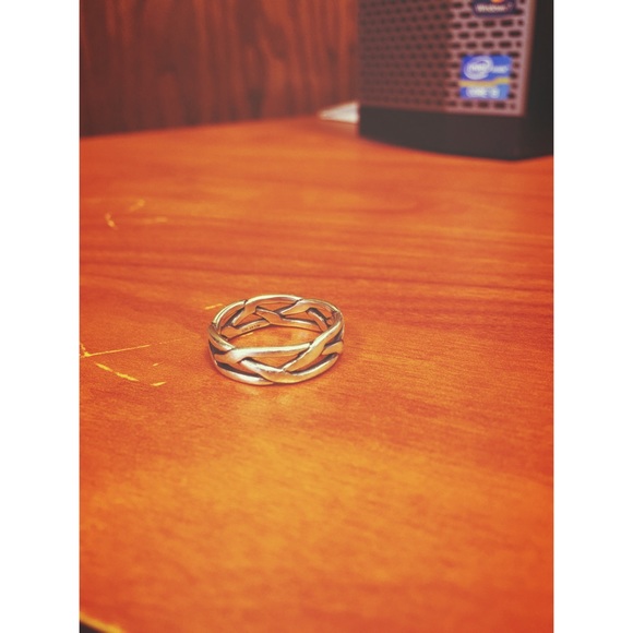 James Avery Tresse Wedding Band
