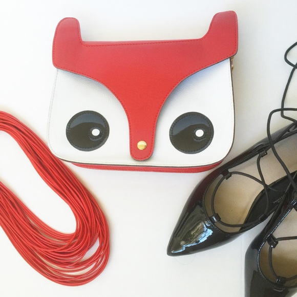 🎉Host Pick🎉 FOX cross body bag