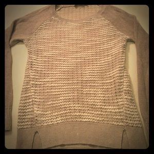 Gray/tan sweater